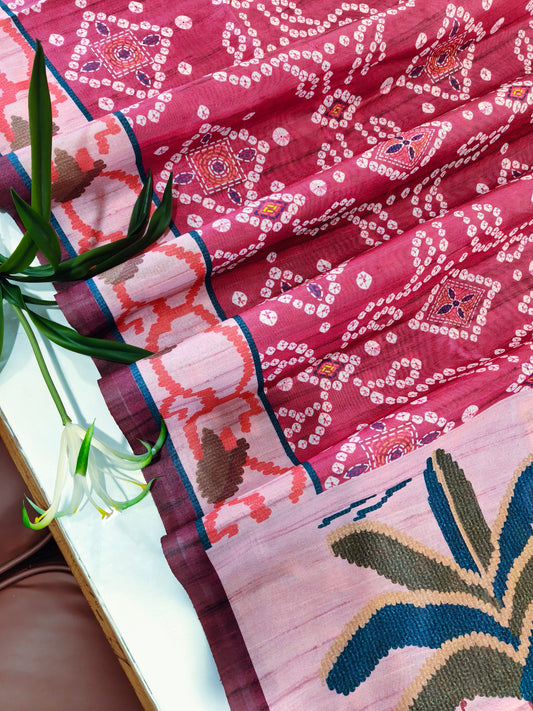 Kalamkari Printed Silk Blend Saree with Bandhani Pallu-PINK