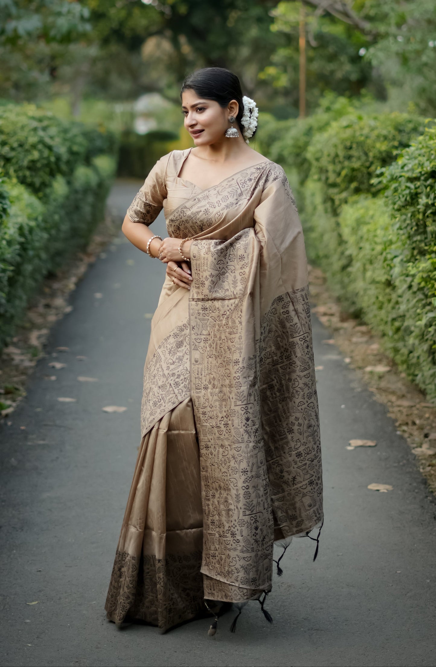 Handloom raw silk saree - CHIKU