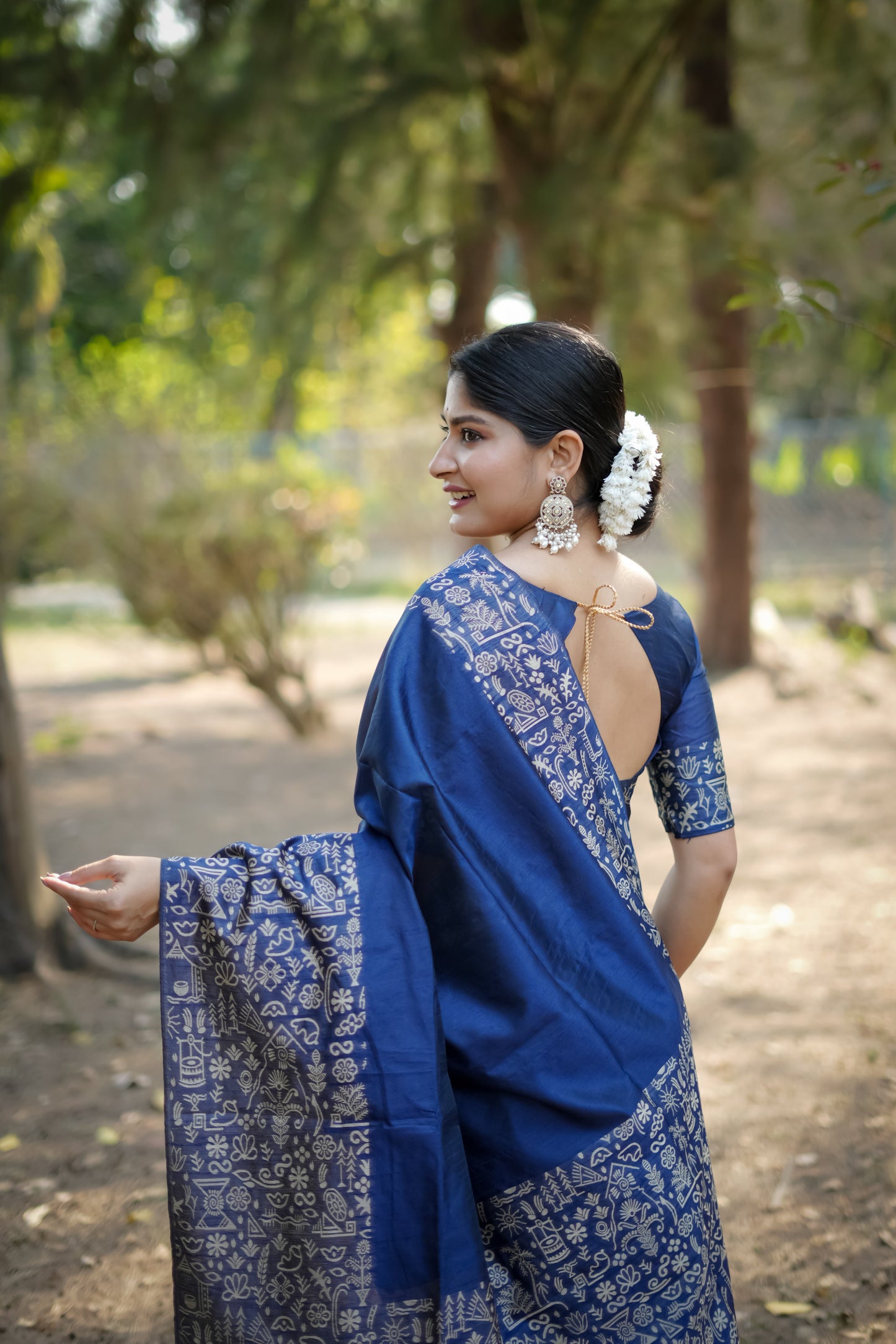 Handloom raw silk saree - BLUE