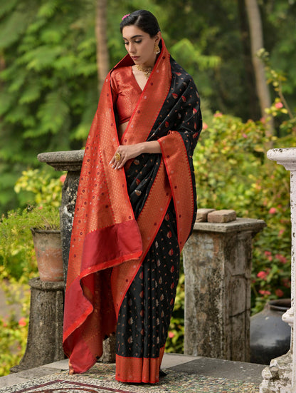 BLACK BANARASI SILK  SAREE WITH CONTRAST COLOUR