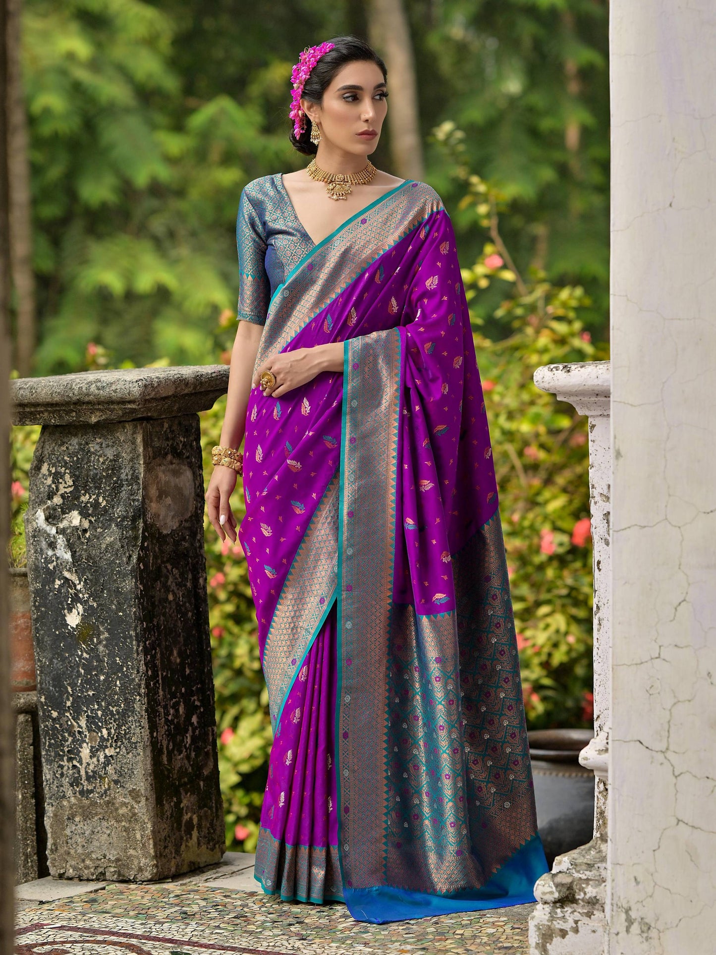 WINE BANARASI SILK  SAREE WITH CONTRAST COLOUR