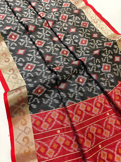 Raw Silk Ikkat Saree With Zari Woven Border-BLACK