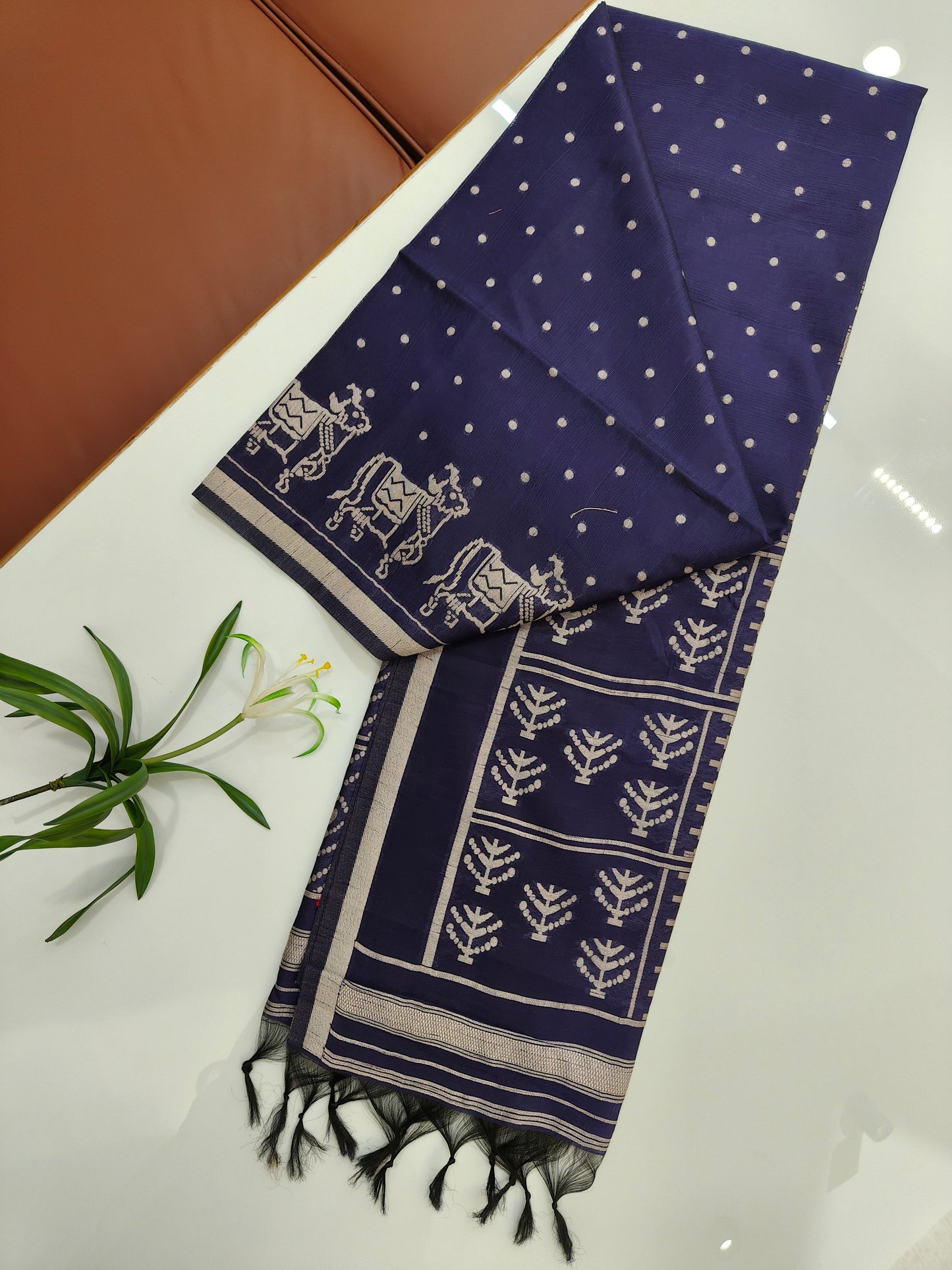 Classic Handloom Weave Saree- BLUE
