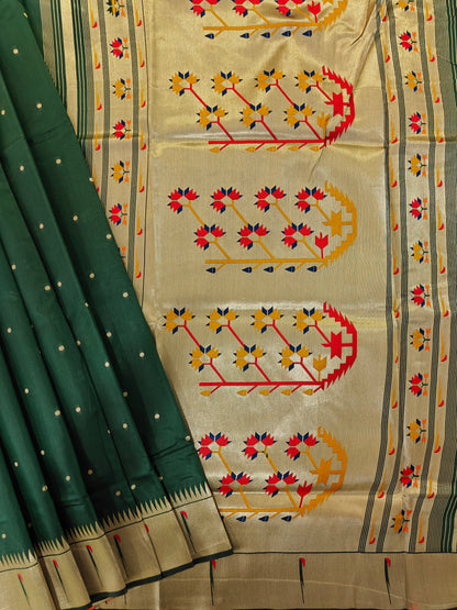 Banarasi Paithani Saree Design with Traditional Kalpavalli Pattern-BT GREEN