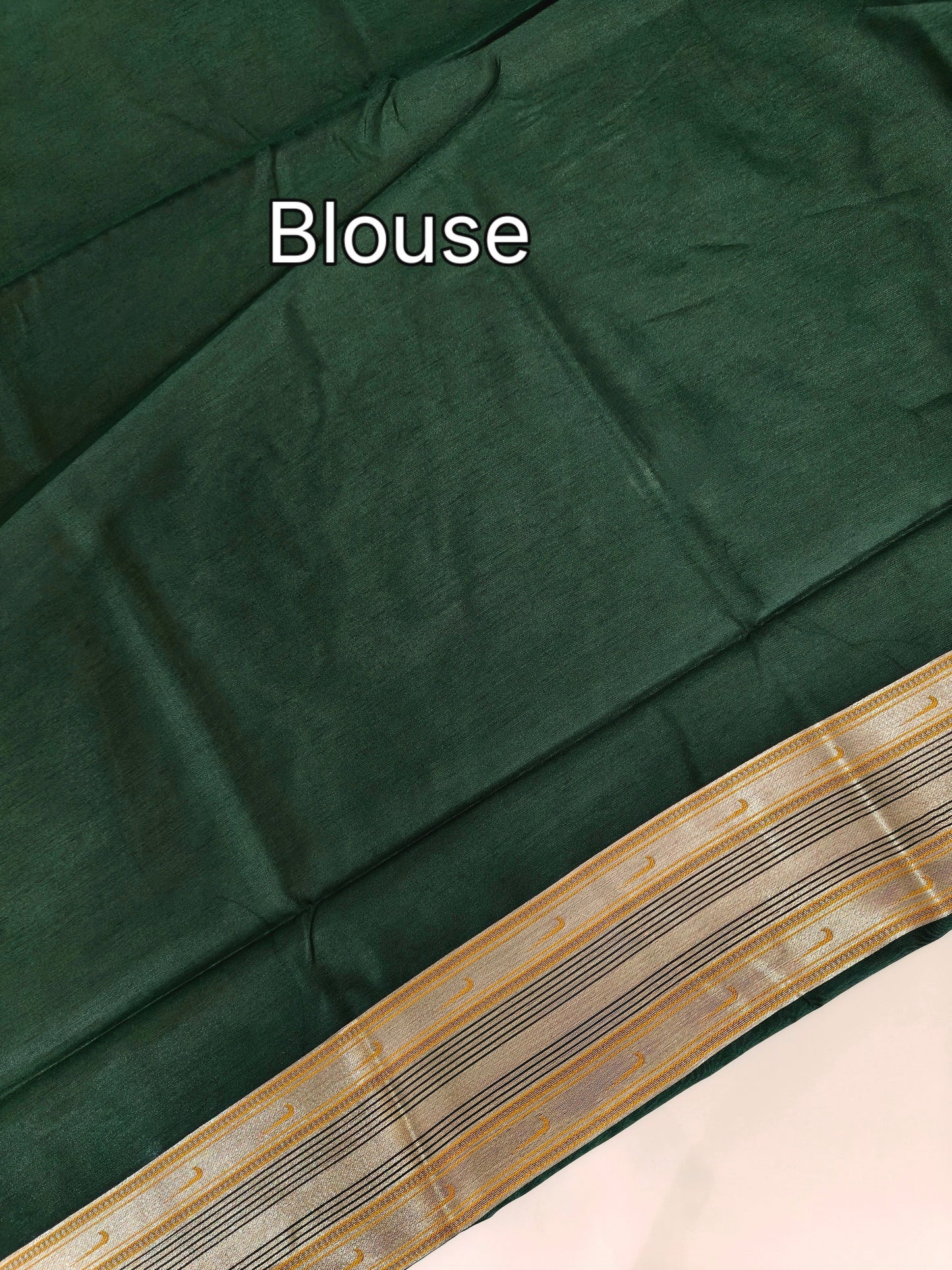 Heritage Hand-Weaving Silk Saree with Parrot Design- BT GREEN
