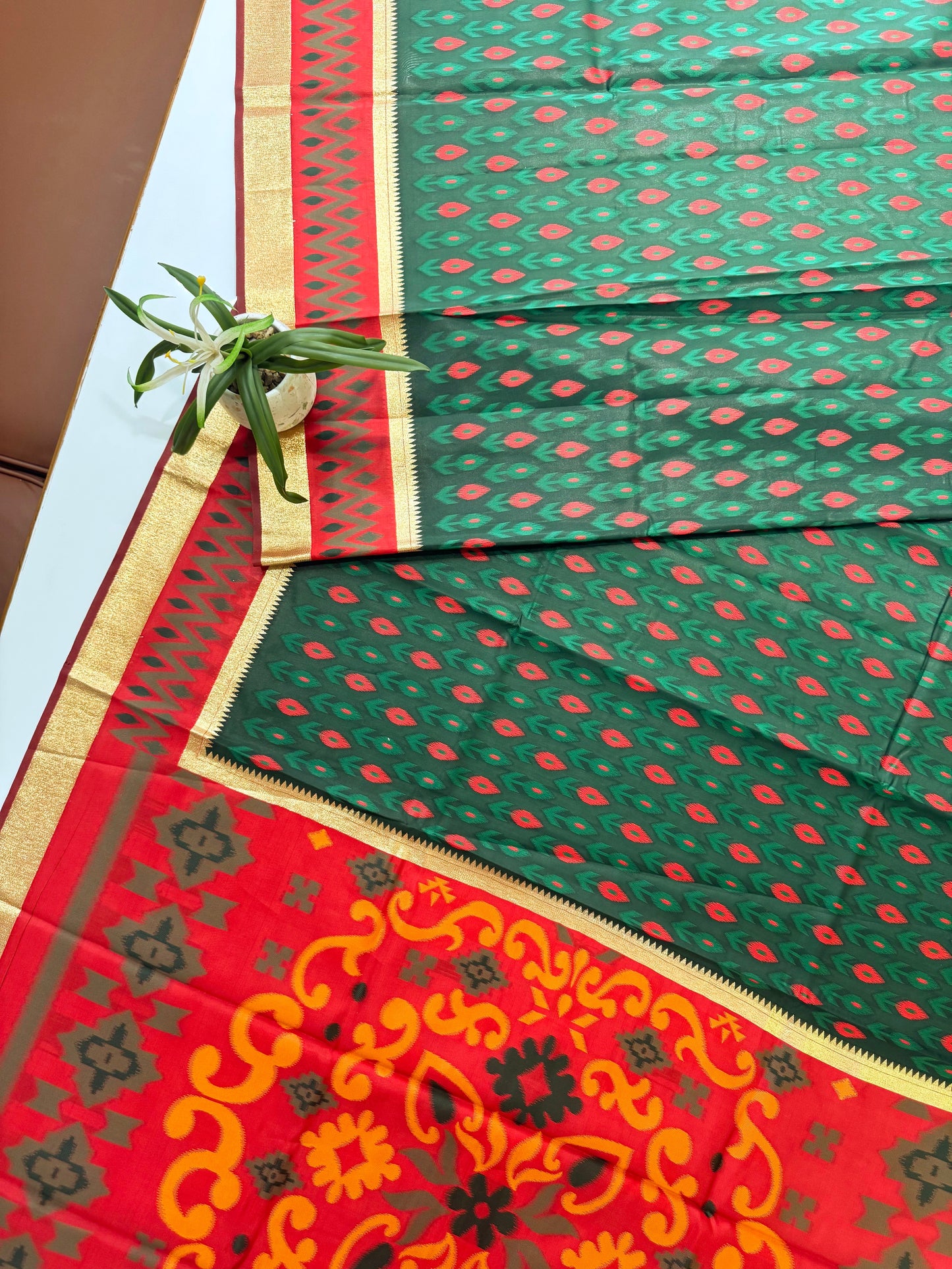 POCHAMPALLY IKKAT SILK SAREE -  BT GREEN