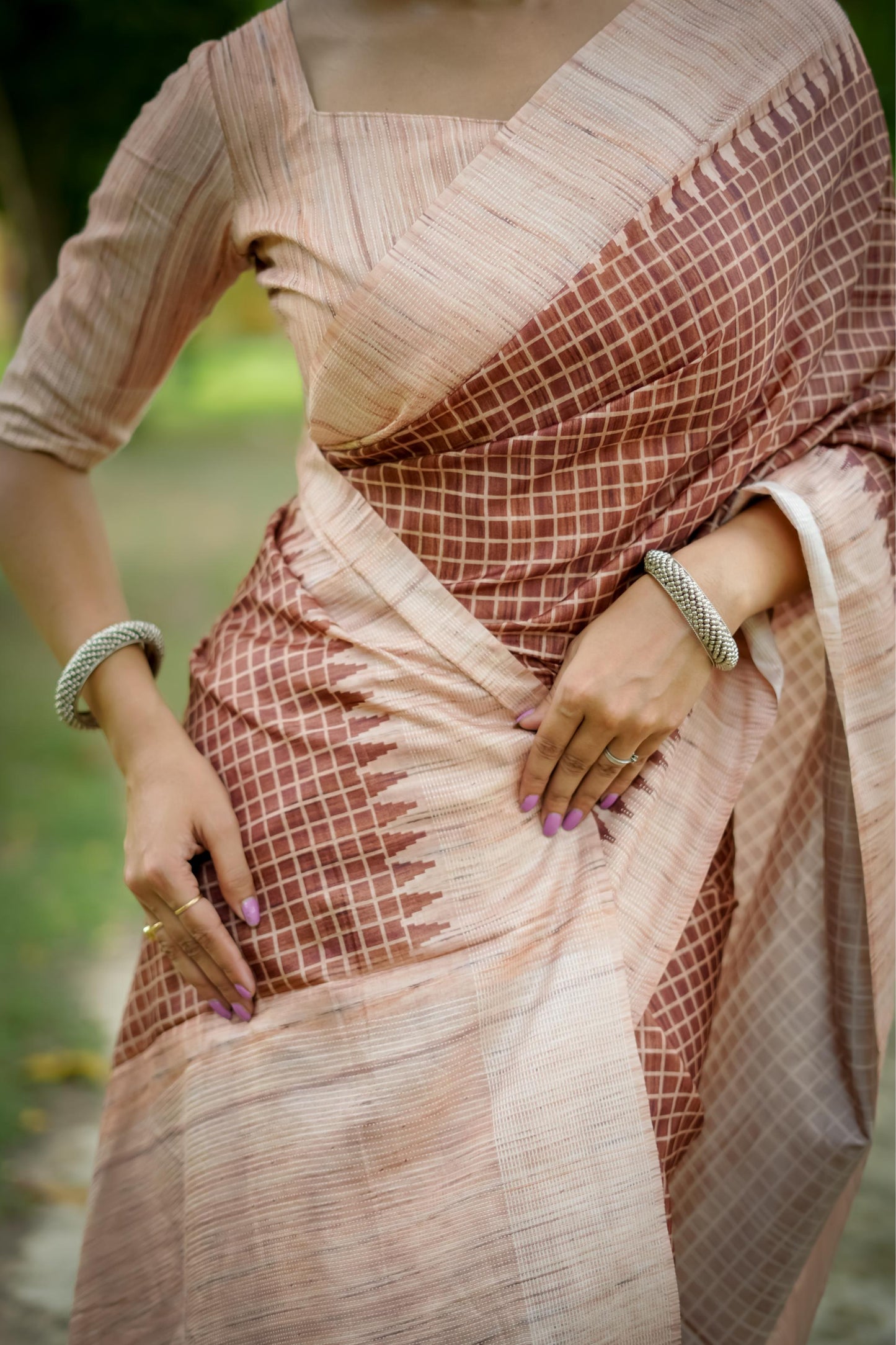 Aarita Authentic Ikkat Handloom Saree- COFFE
