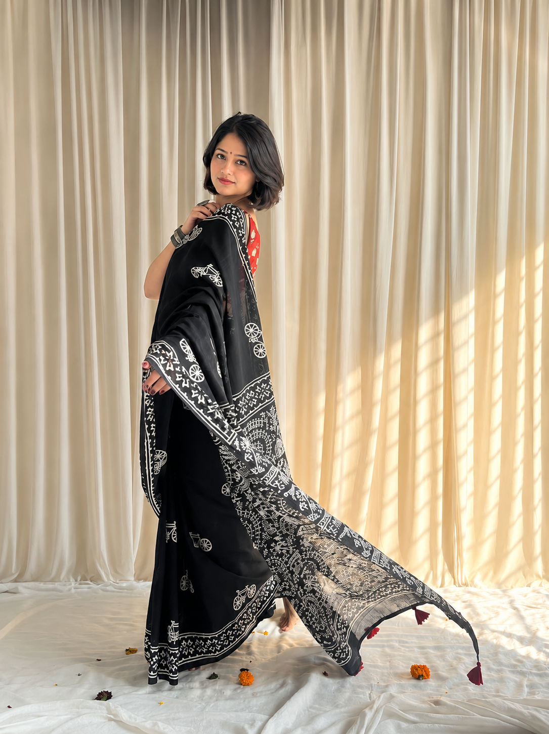 Traditional  Tussar Silk Saree with Unstitched Blouse Piece – Intricate Artisan Print
