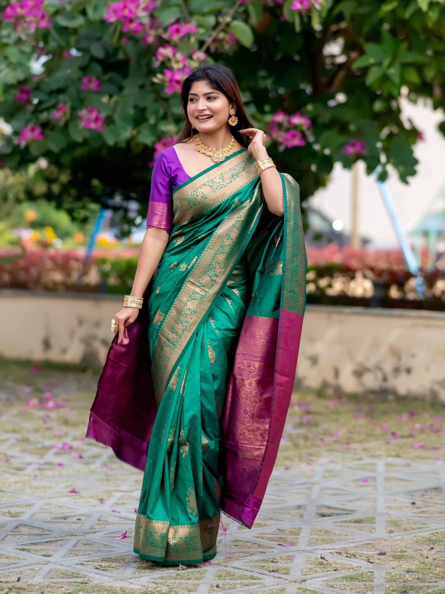 Soft Banarasi Katan Silk Pattu Saree - GREEN