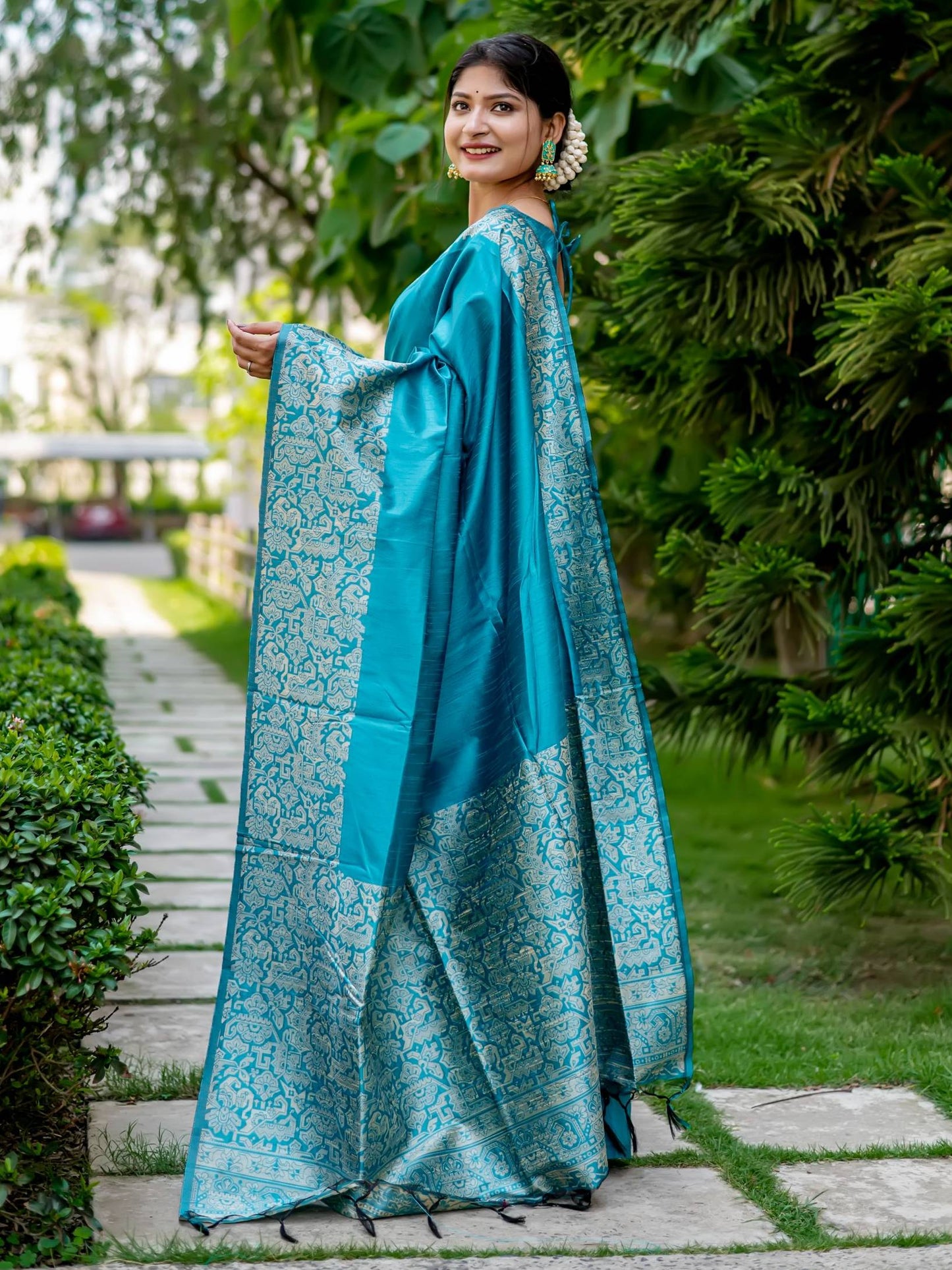 Handloom raw silk saree - FIROZI