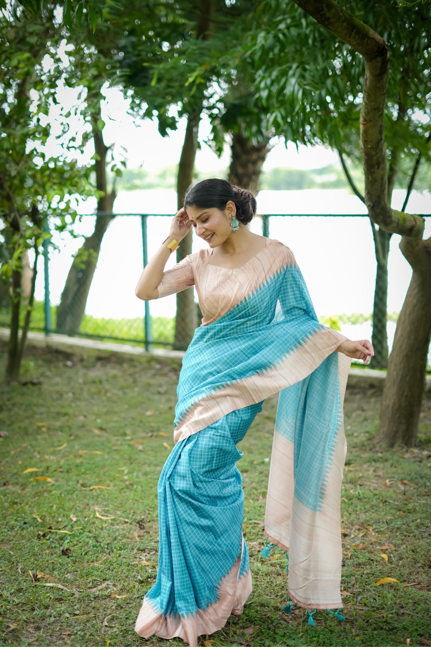 Aarita Authentic Ikkat Handloom Saree- FIROZI