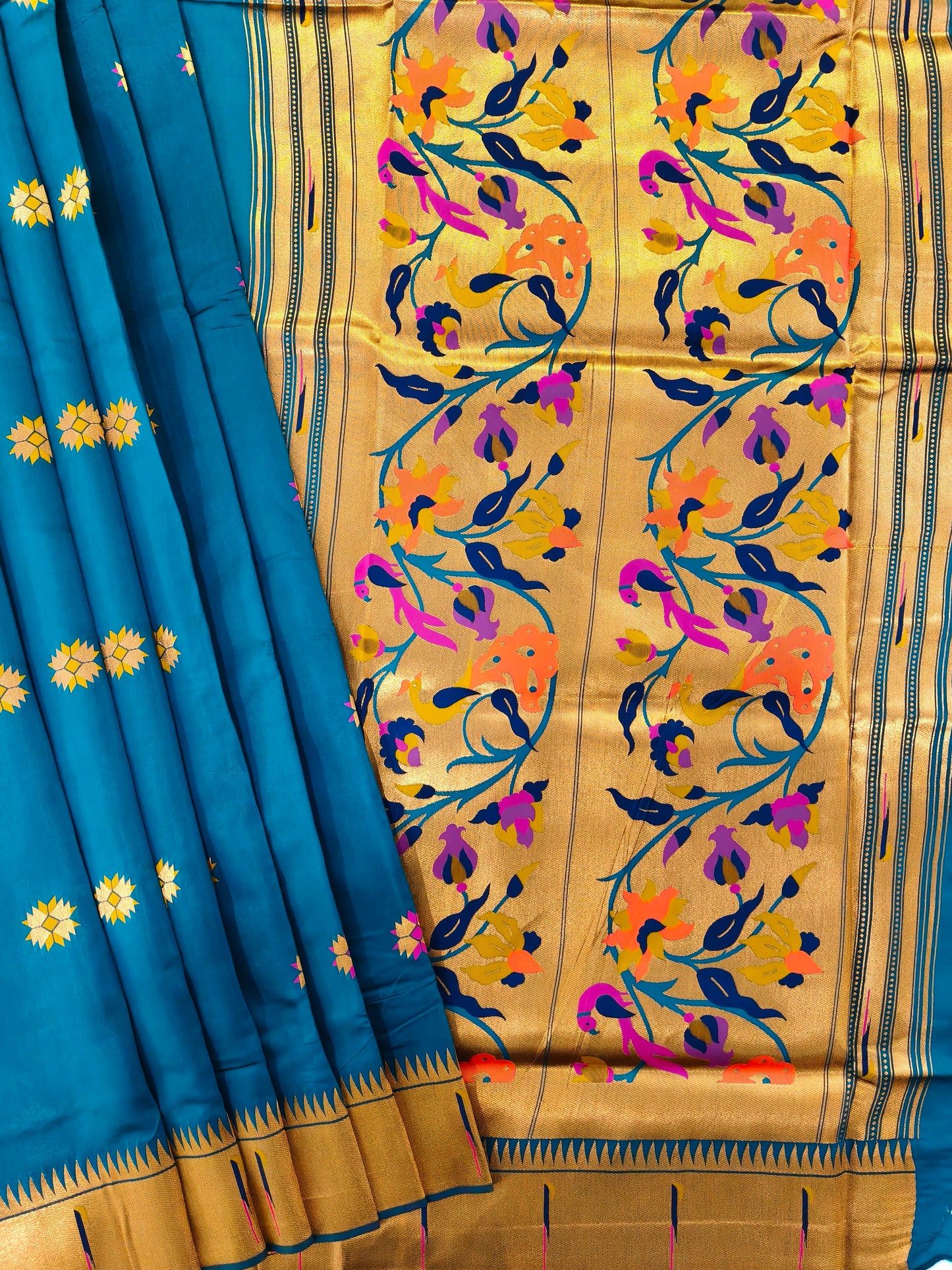 Banarasi Paithani With Bird & Floral Pallu - FIROZI