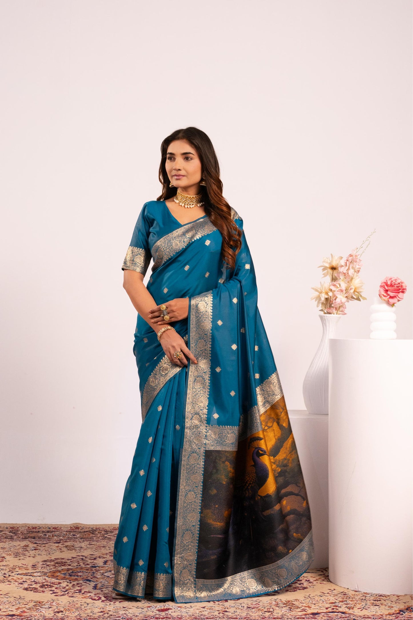 Traditional Paithani Saree with Zari Butti & Storytelling Pallu - FIROZI