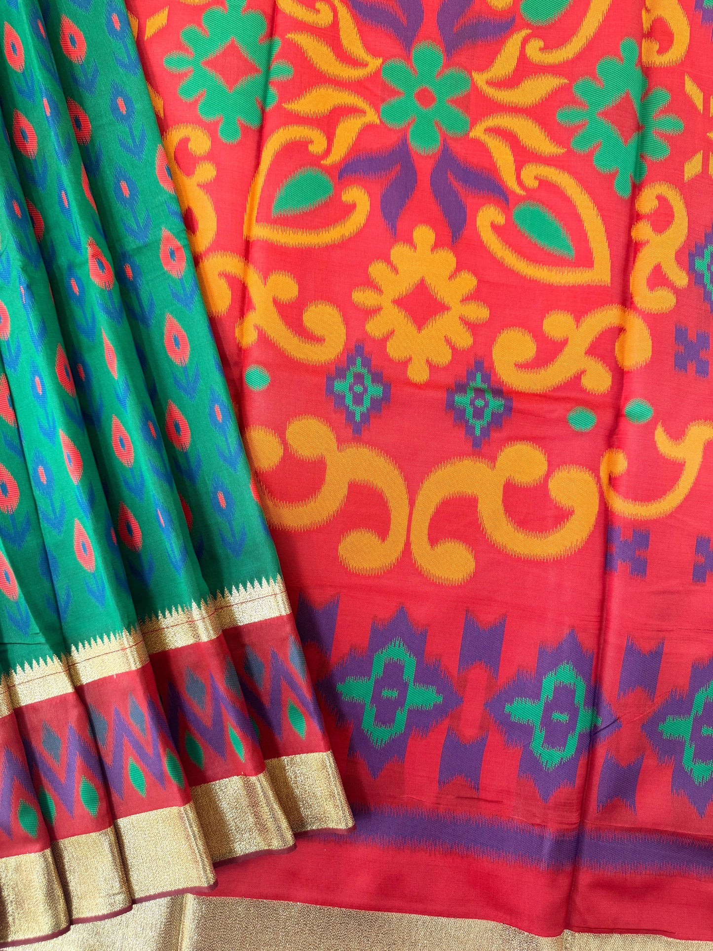 POCHAMPALLY IKKAT SILK SAREE -  GREEN