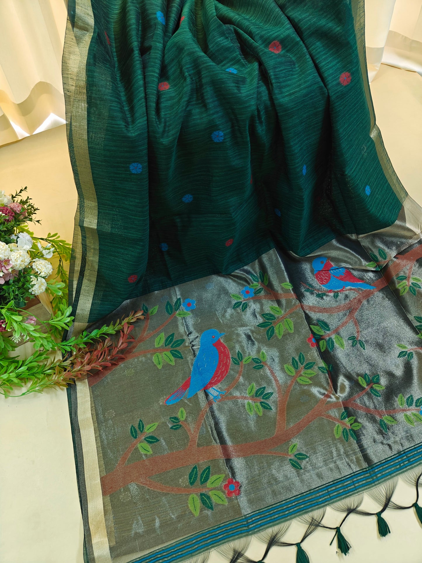 Pure Linen Saree With Zari Bird & Floral Pallu - GREEN