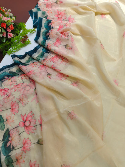 Elegant Organza Silk Saree with Floral Pallu and Stylish Tassels-GREEN