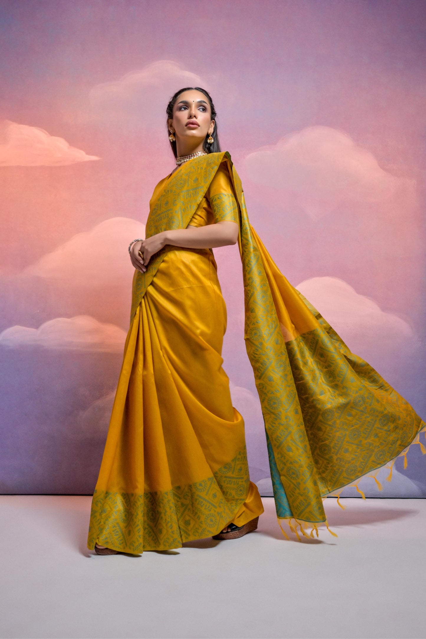 Banglori Handloom raw silk saree - YELLOW