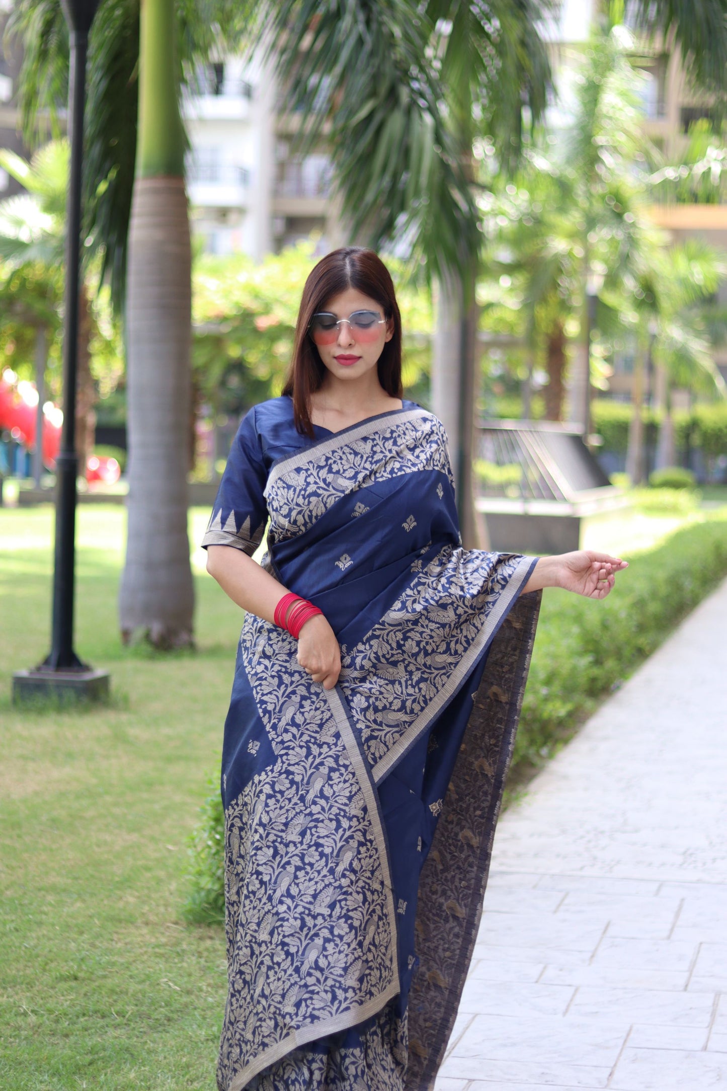 Handloom raw silk saree - BLUE