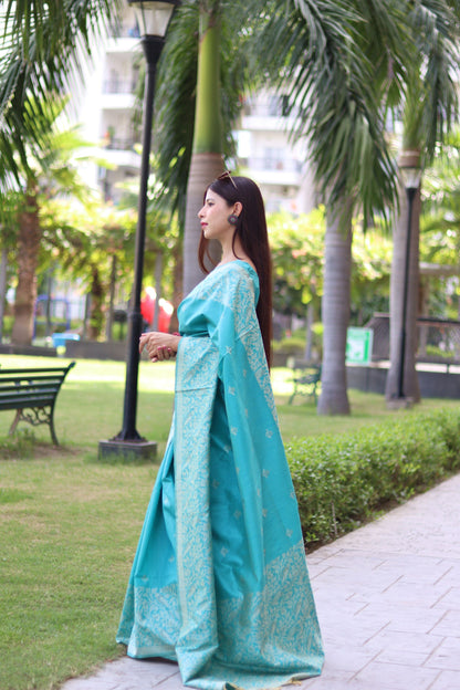 Handloom raw silk saree - SKY BLUE