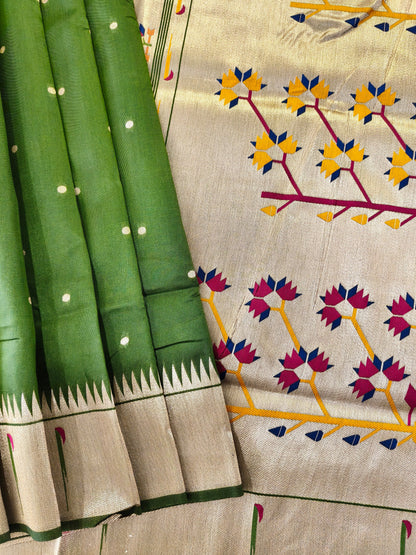 Banarasi Paithani Saree Design with Traditional Kalpavalli Pattern-MAHENDI