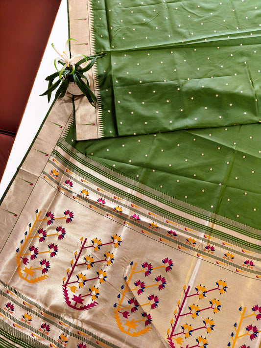 Banarasi Paithani Saree Design with Traditional Kalpavalli Pattern-MAHENDI