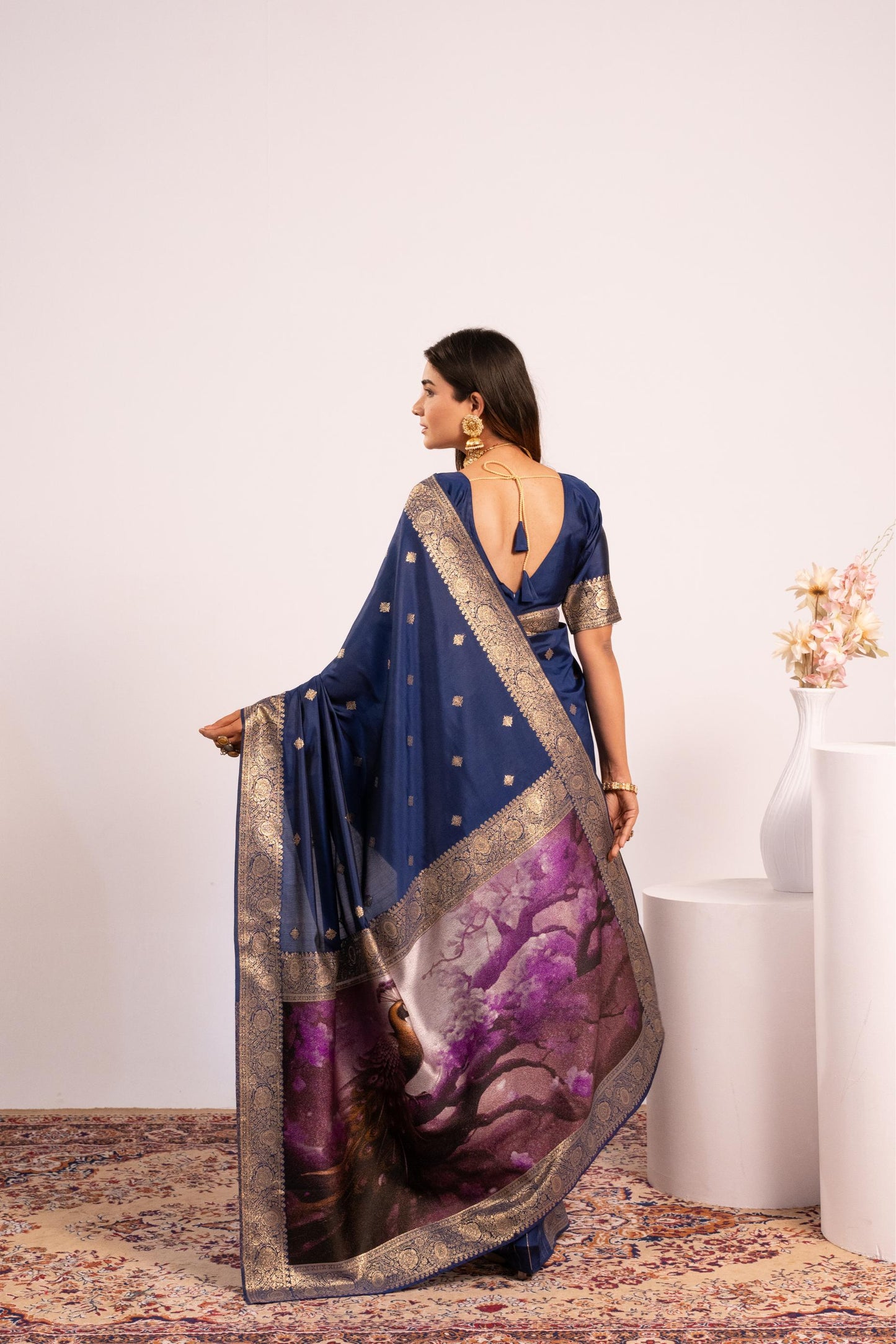 Traditional Paithani Saree with Zari Butti & Storytelling Pallu - NAVY BLUE