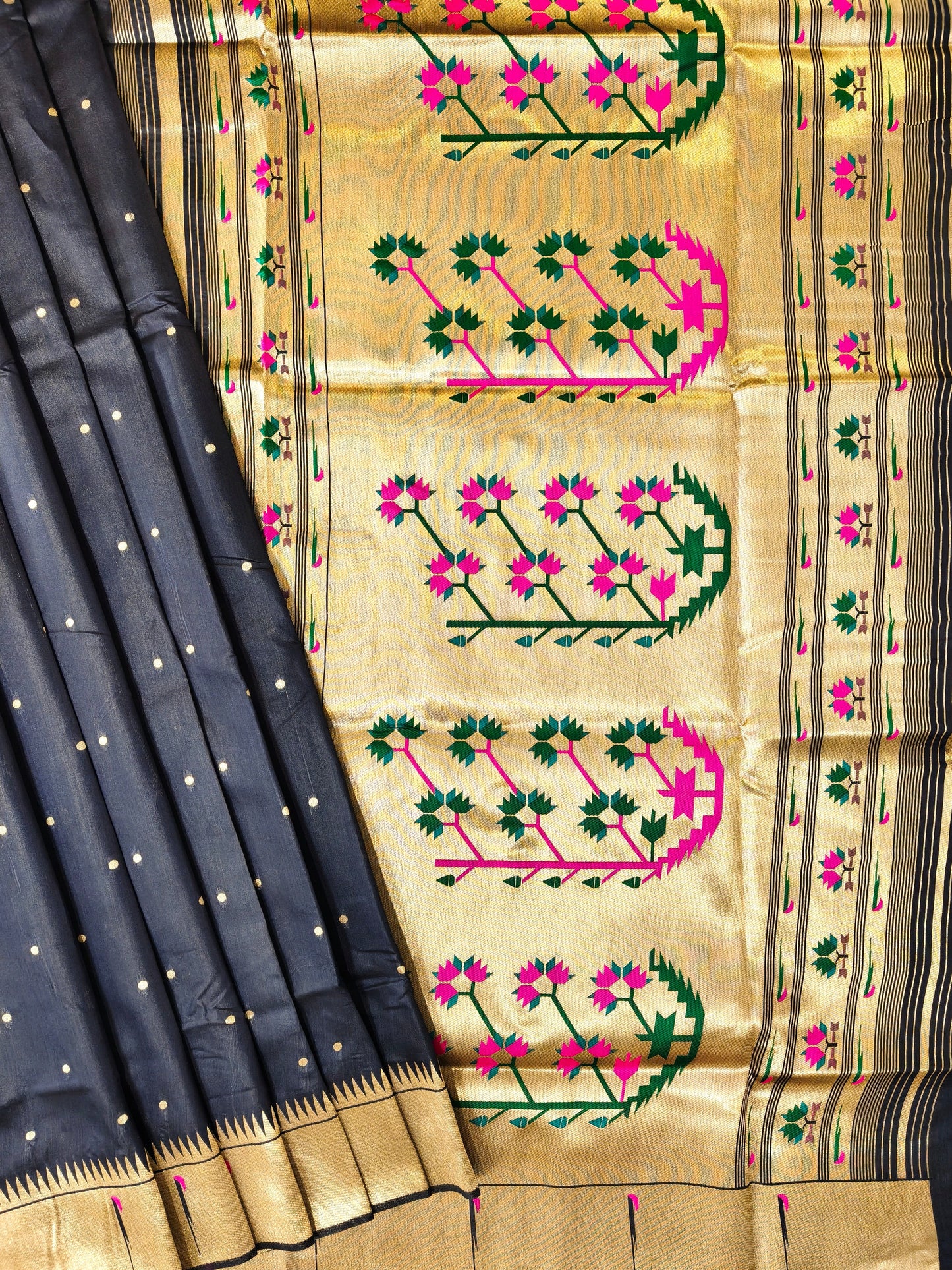 Banarasi Paithani Saree Design with Traditional Kalpavalli Pattern-NAVY BLUE