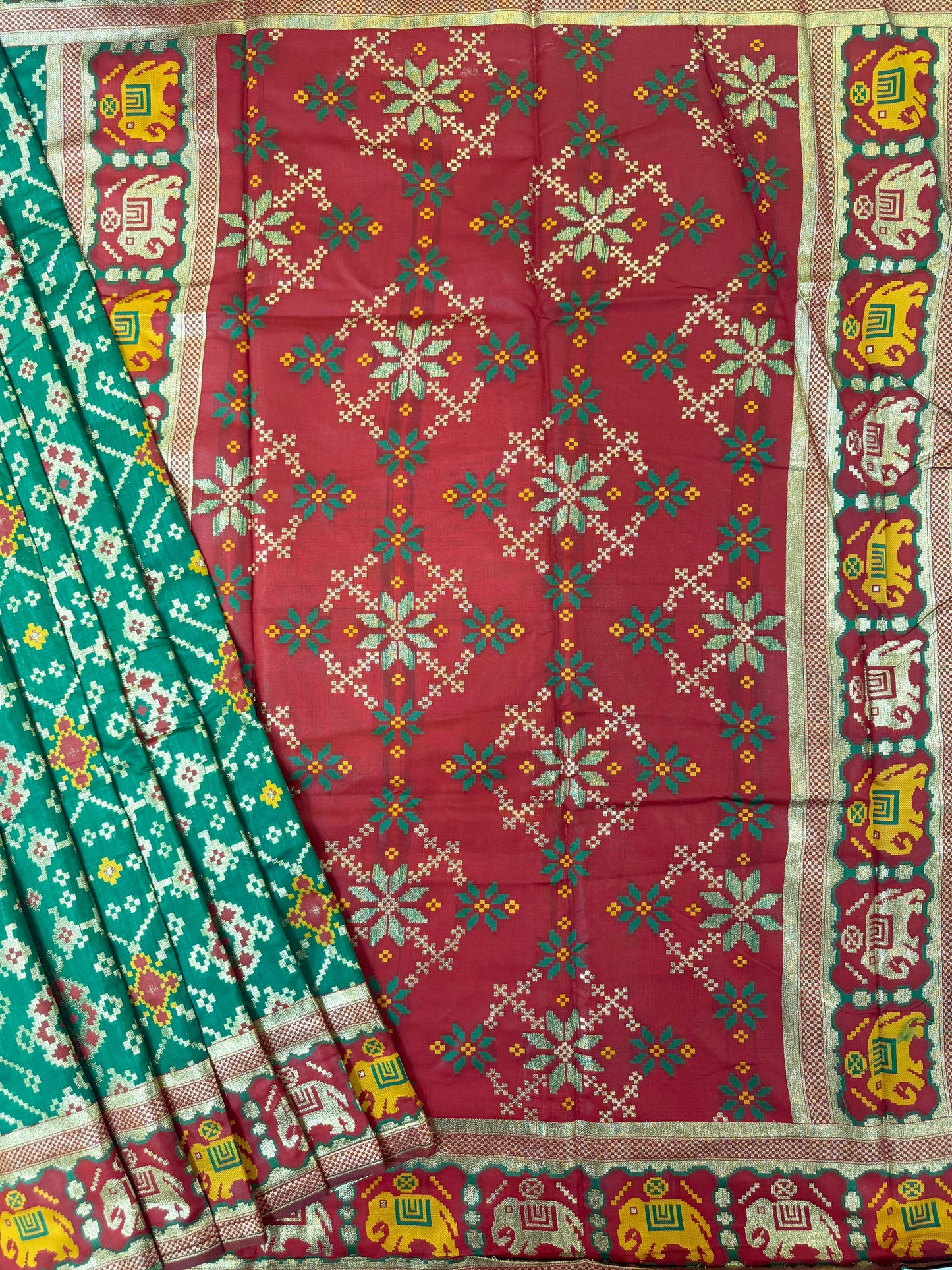 SOFT BANARASI PATOLA SAREE -  PERROT