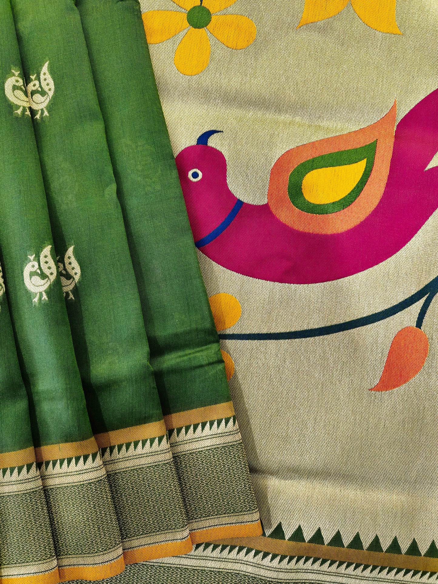 Heritage Hand-Weaving Silk Saree with Parrot Design- PERROT