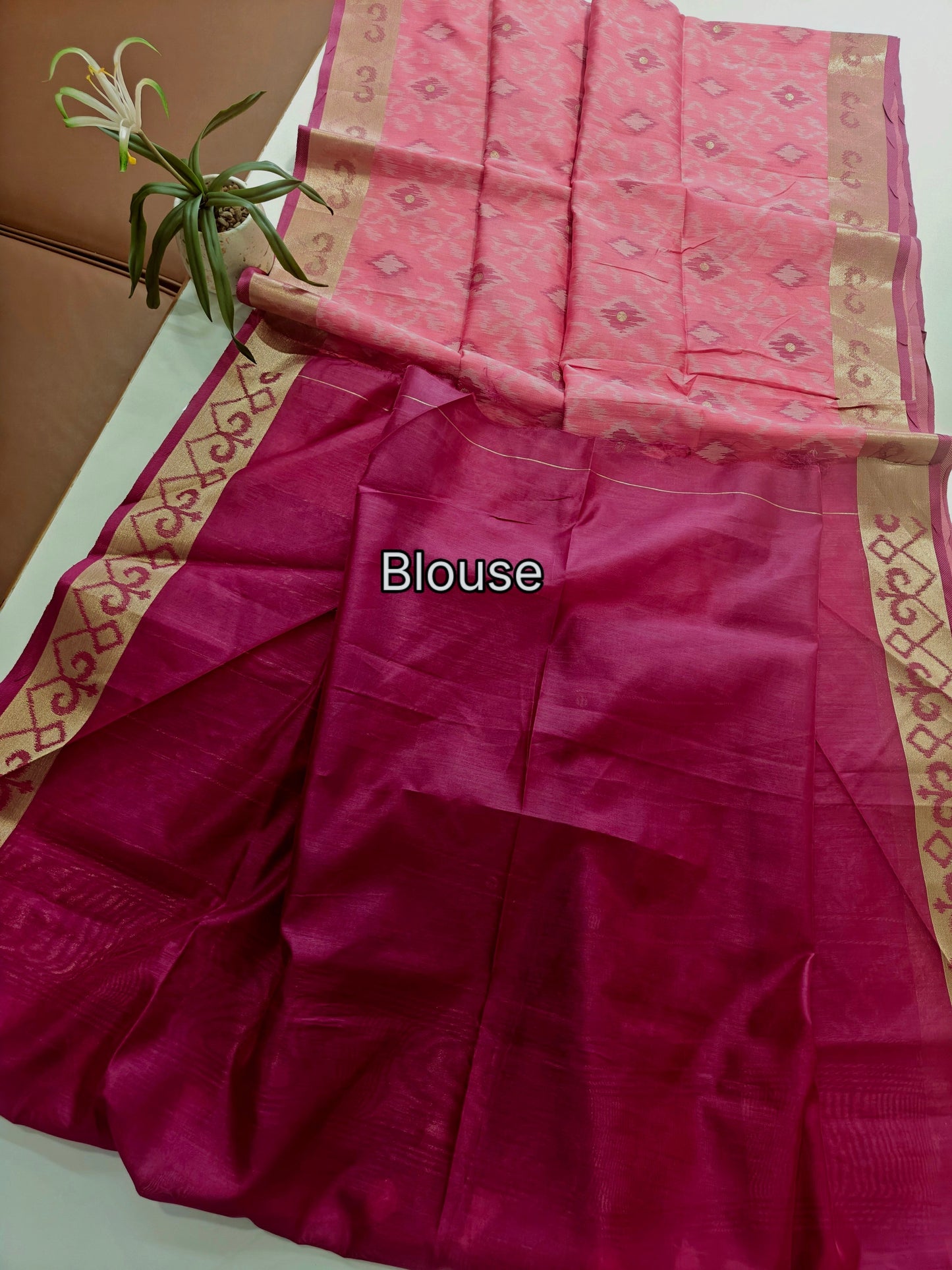 Raw Silk Ikkat Saree With Zari Woven Border-PINK