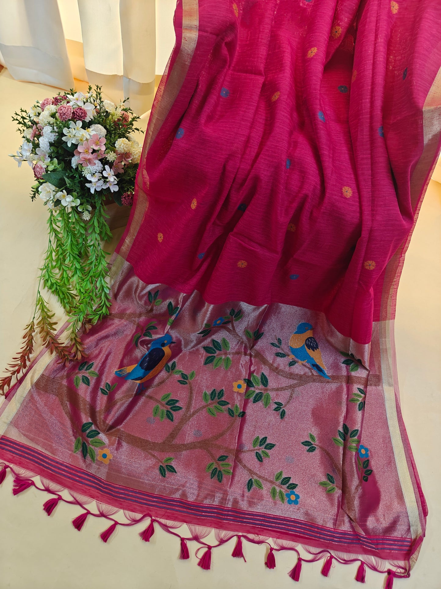 Pure Linen Saree With Zari Bird & Floral Pallu - PINK
