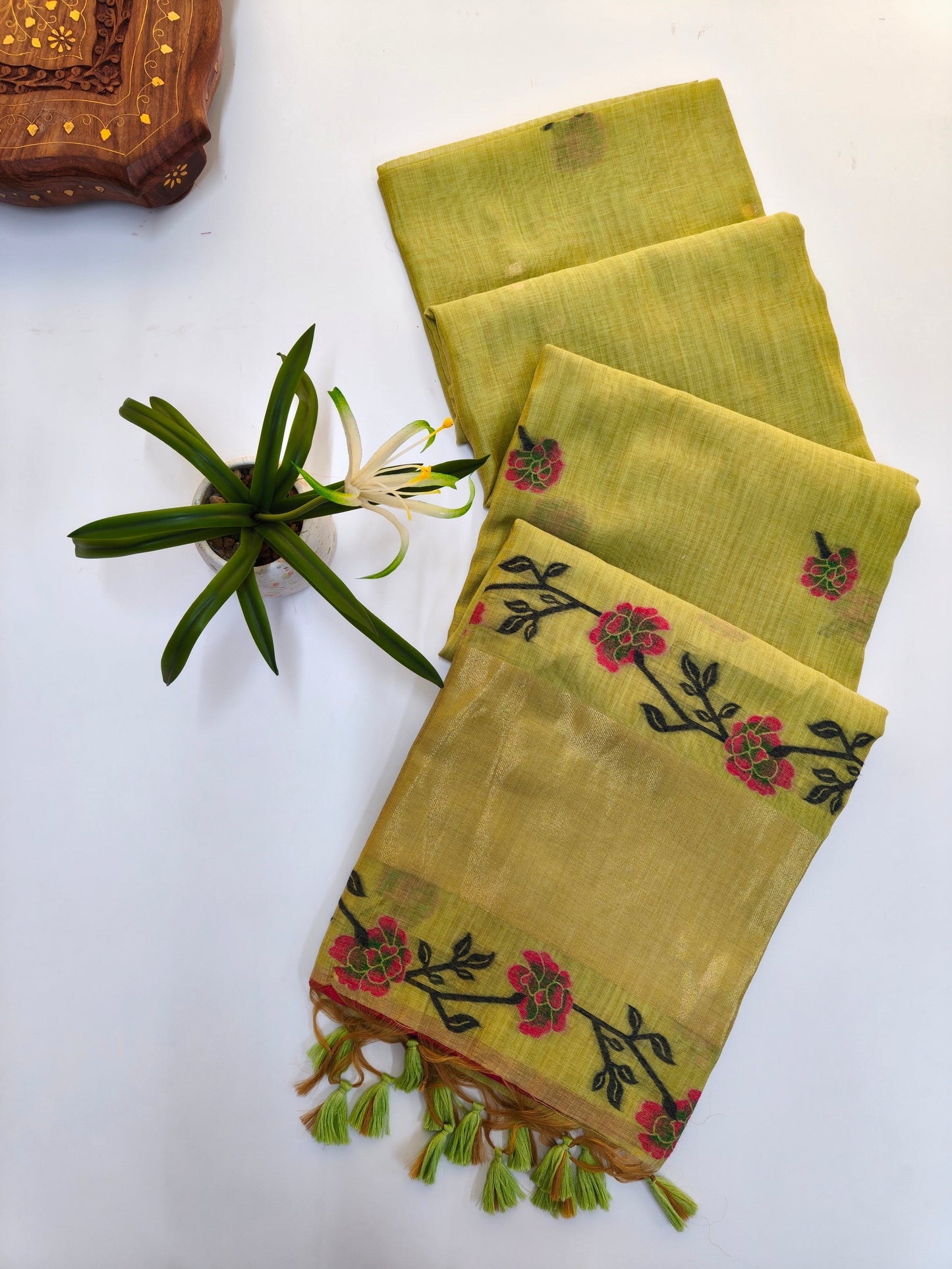 Pista Muga Cotton Saree | Floral Motif | Golden Zari Border | Ethnic Wear