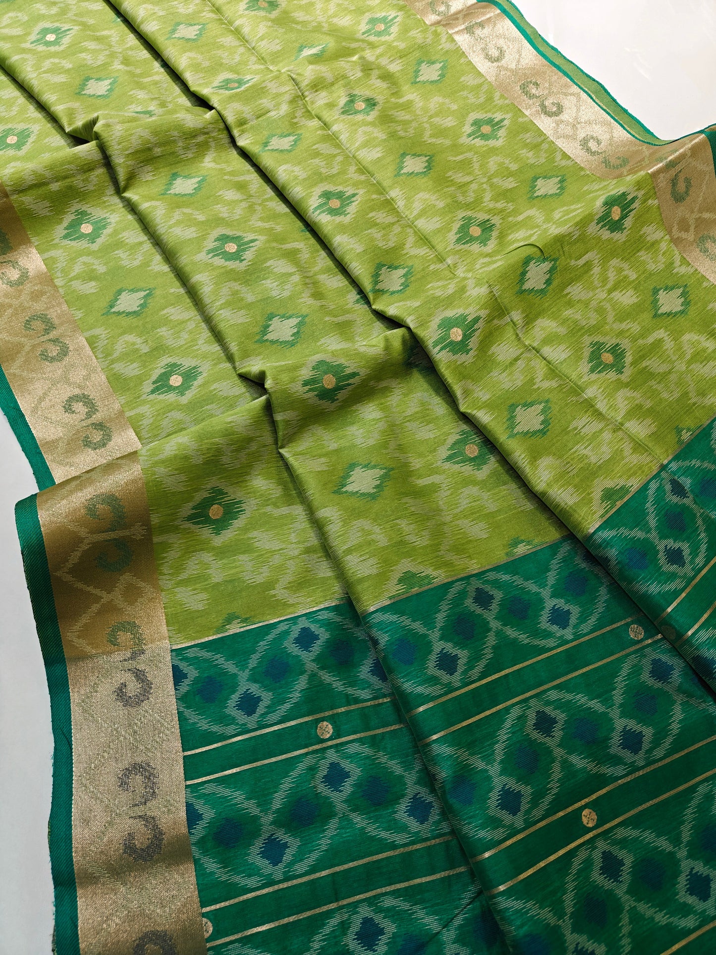 Raw Silk Ikkat Saree With Zari Woven Border-PISTA