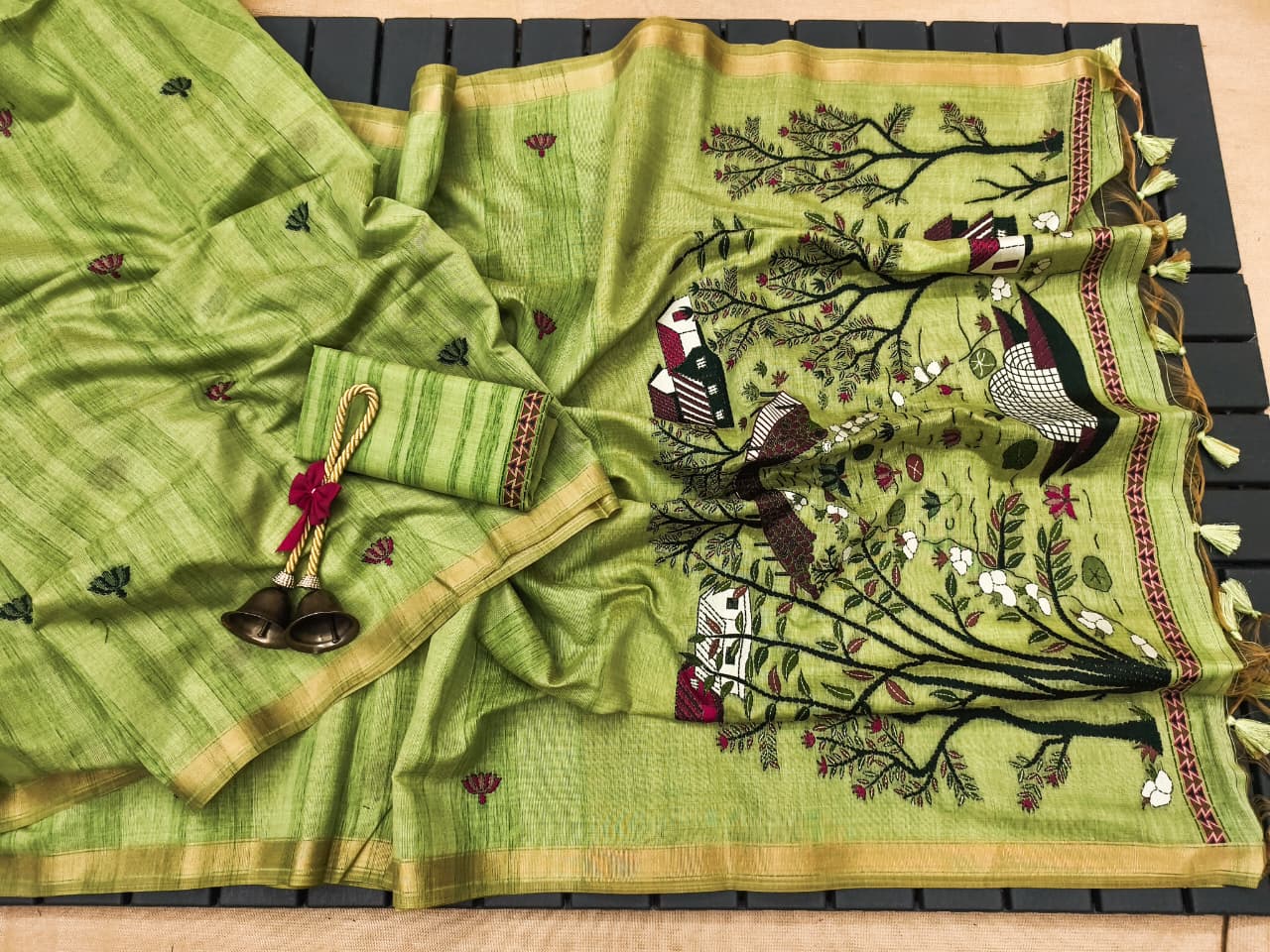 Pure Ghicha Cotton Saree with Traditional Pallu- PISTA