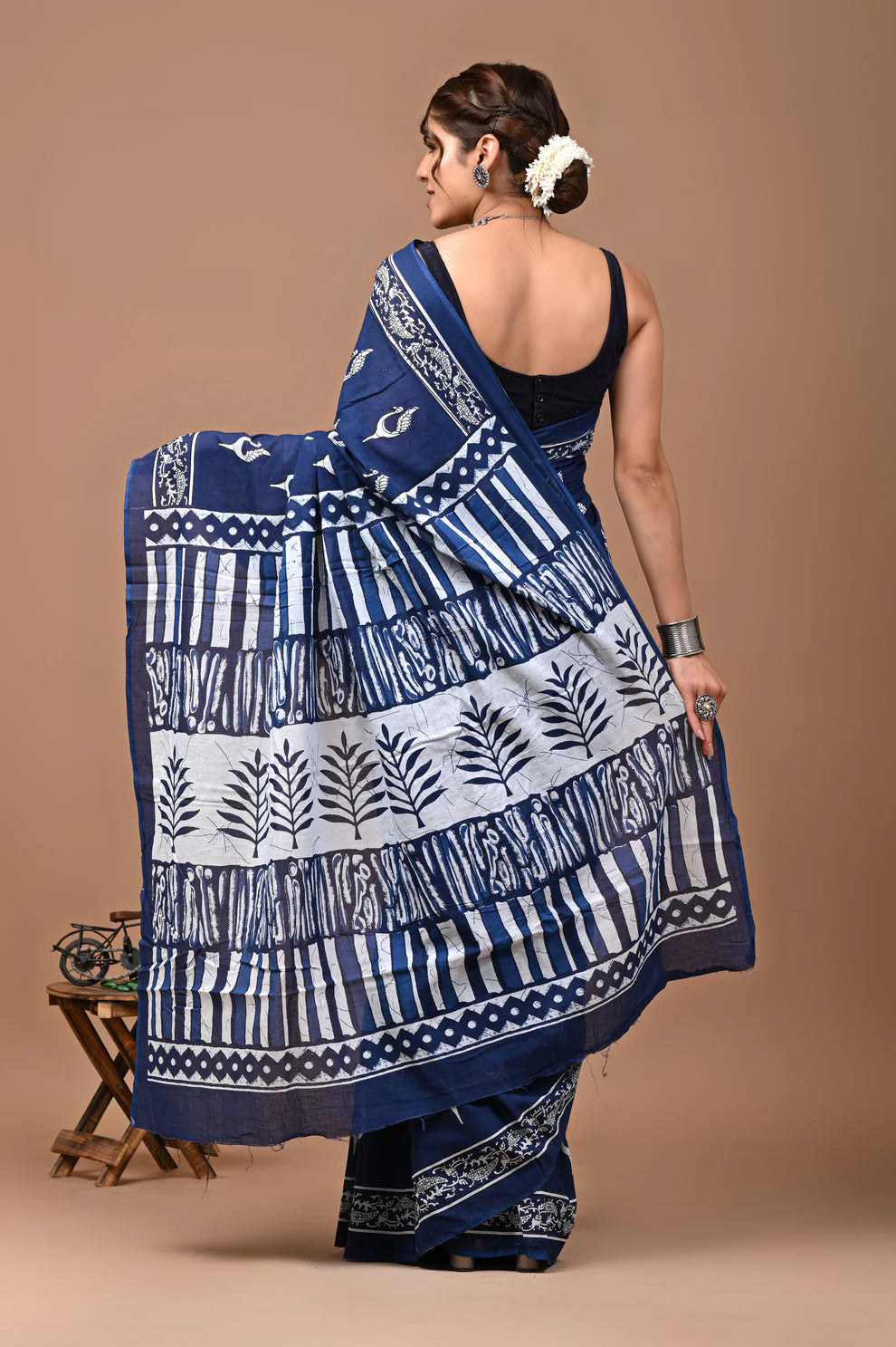Premium Indigo Mul Cotton Printed Saree