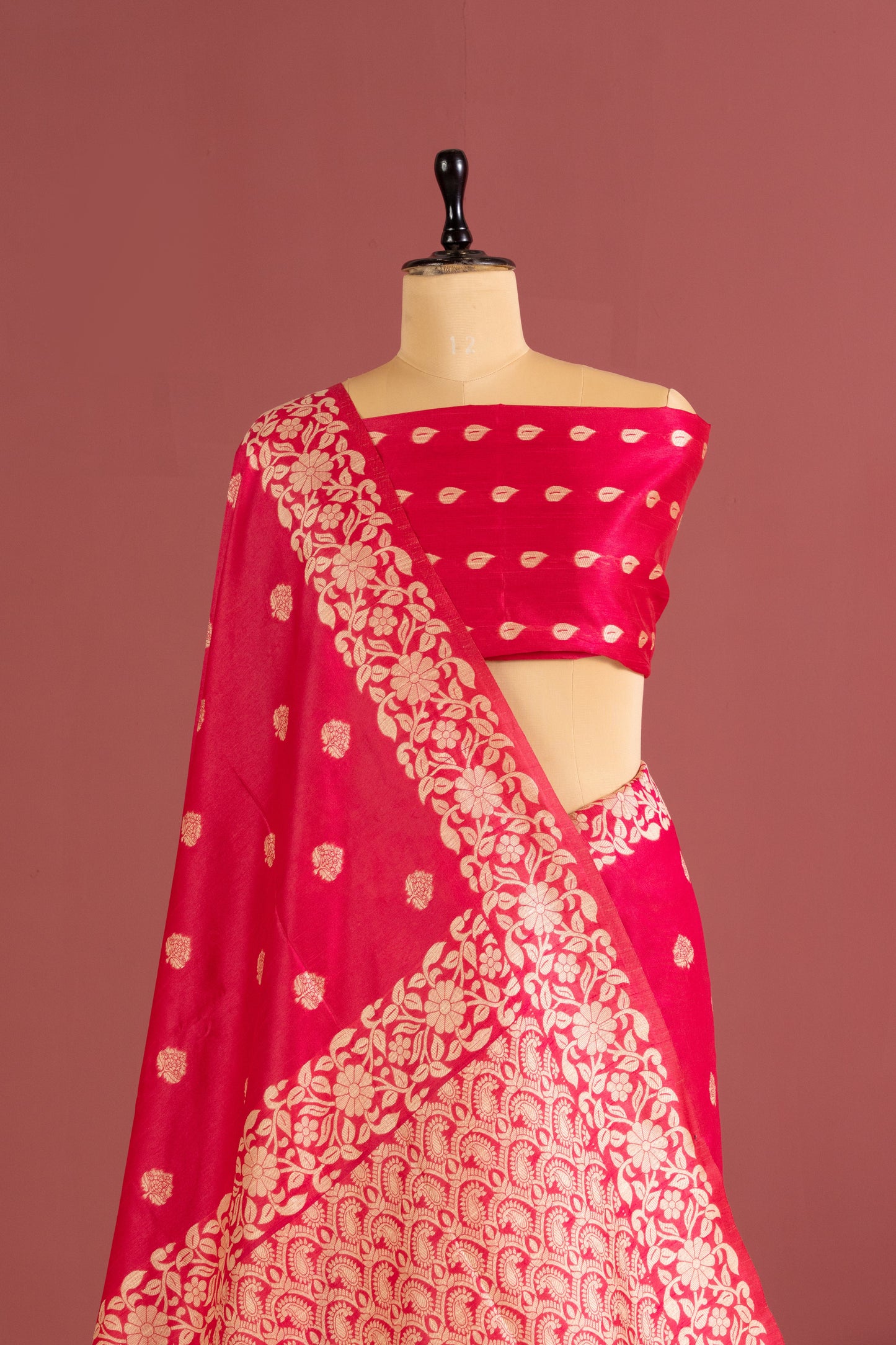 Handloom raw silk saree 101 - PINK