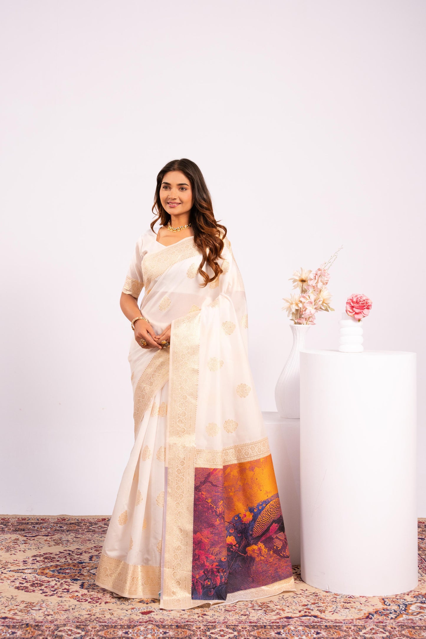 Handloom Banarasi Paithani Silk Saree with Artistic Peacock Pallu - WHITE
