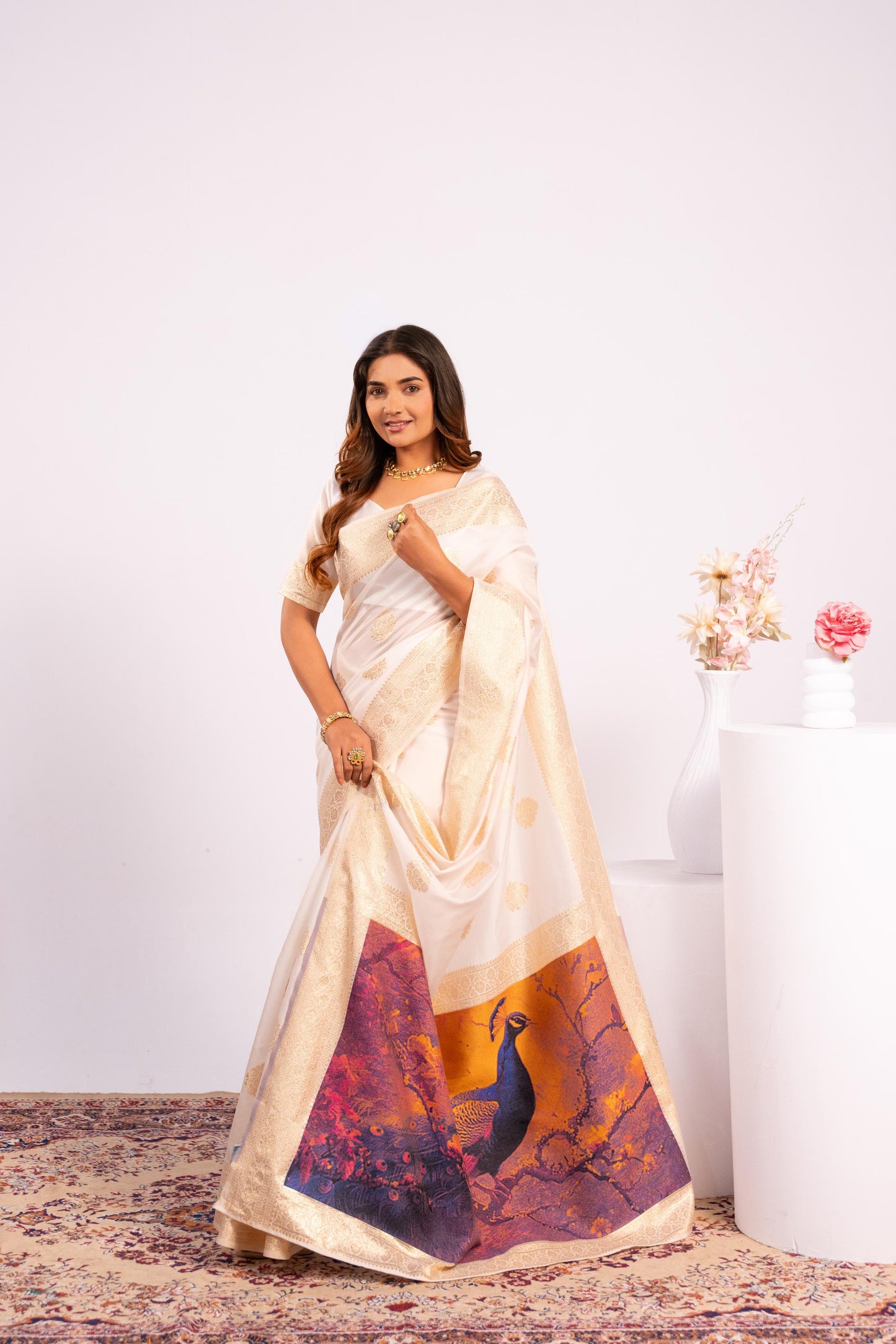 Handloom Banarasi Paithani Silk Saree with Artistic Peacock Pallu - WHITE