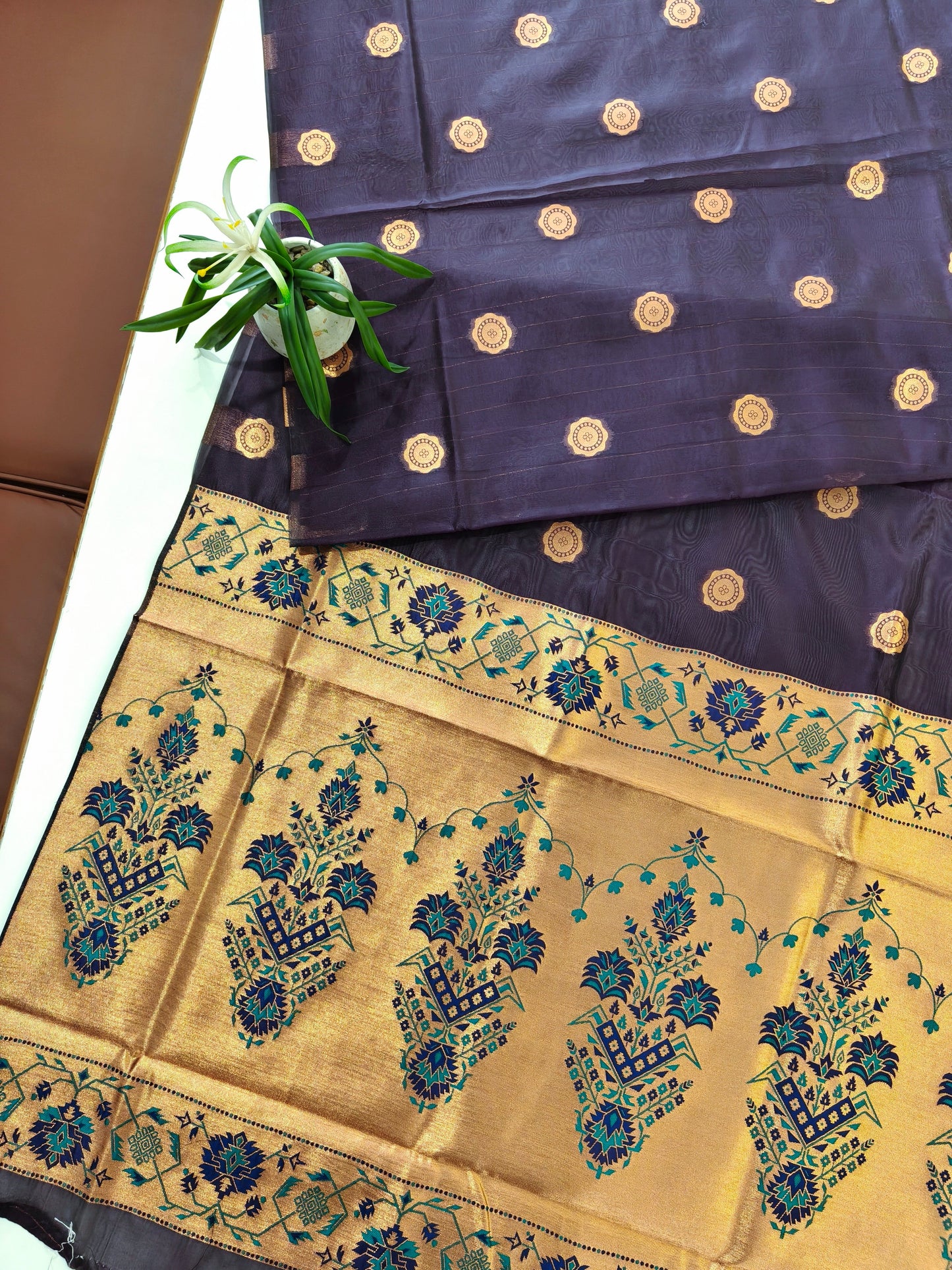 Maharashtrian Paithani Silk Saree - WINE