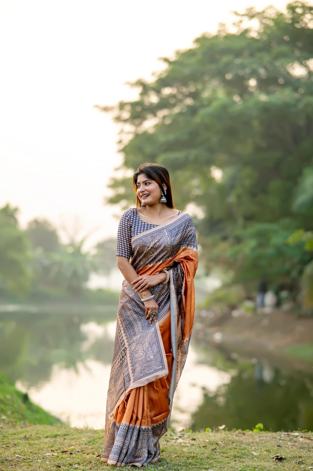 Graceful Linen Cotton Saree – Traditional Print=ORANGE