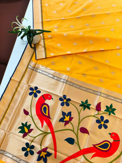 Heritage Hand-Weaving Silk Saree with Parrot Design-YELLOW