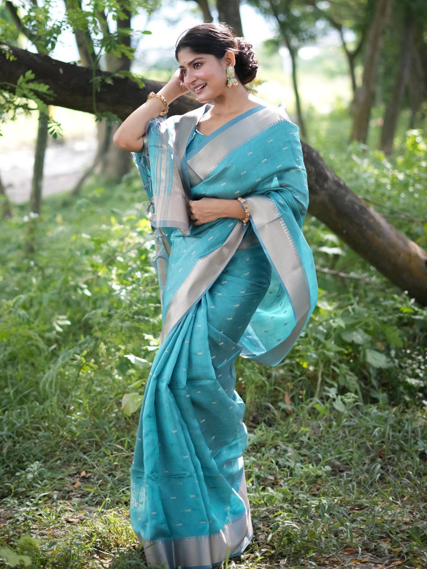 Soft Kalyani Silk Saree With All Over Small Zari Weaving Butties - FIROZI