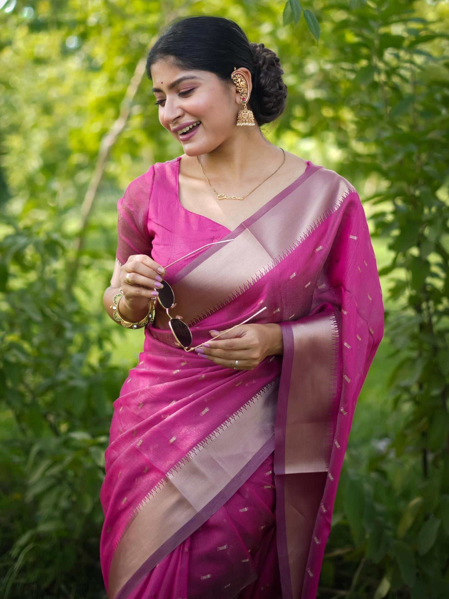Soft Kalyani Silk Saree With All Over Small Zari Weaving Butties - PINK